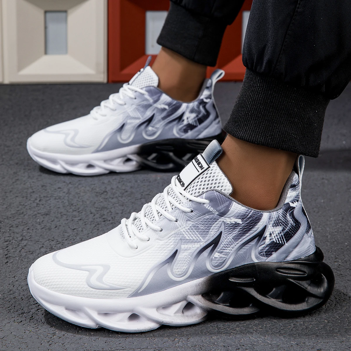 2025 zapatillas para correr Unisex para hombre y mujer, zapatillas de tenis suaves y planas cómodas y transpirables de malla ligera, zapatillas de deporte con cordones para verano para hombre - Imagen 2