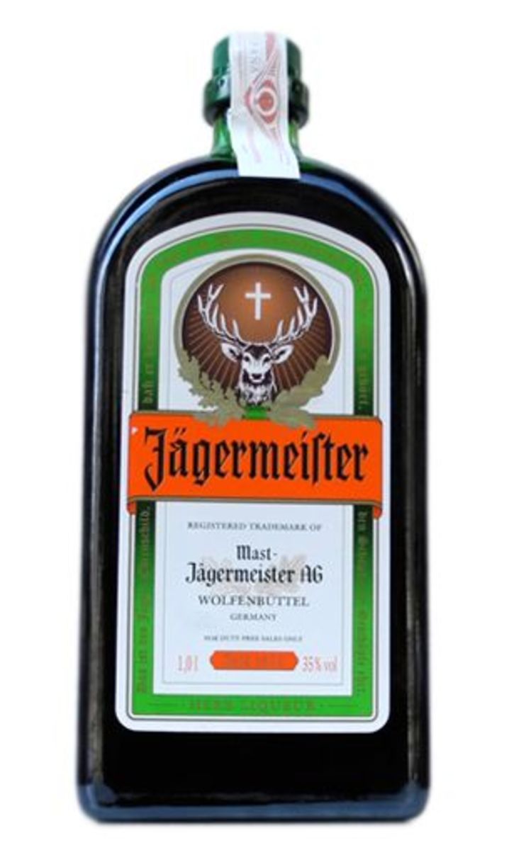 Jägermeister licor de hierbas alemán botella de vidrio