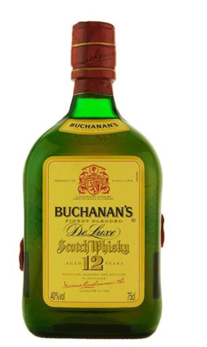 Whisky escocés Buchanan’s DeLuxe 12 años botella 1 L